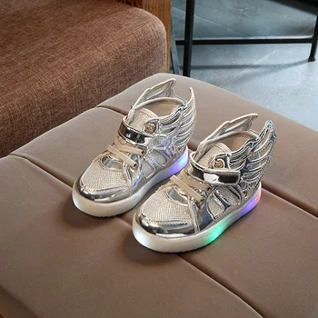 Crianças LED Ligth Sapatos Meninos Botas de Moda Outono Inverno de 2018 Meninas de Moda Respirável Asas Reluzentes Sapatos de Bebê Luminosa Tênis