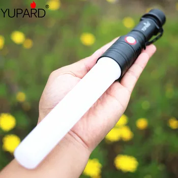 YUPARD USB Recarregável T6 LED Lanterna 3 Modos de Iluminação Impermeável Tocha Telescópica com Zoom Elegante e Portátil Adequar a Iluminação Noturna