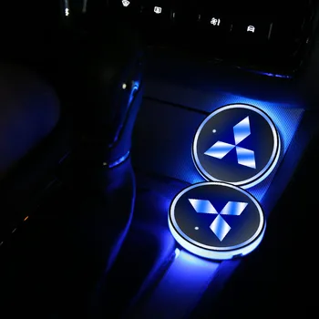 DIODO emissor de Luz do Carro de Copa do Tapete de Carro Emblema Luminosa Bolacha do Titular do Mat para Mitsubishi ASX Lancer Pajero Outlander L200 EVO Lancer EX-Pajero