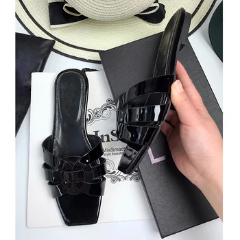 Marca de Designer de Moda as Mulheres Chinelos de Couro Genuíno de Banda Estreita, Peep Toe Sandálias de Luxo Senhoras Slides Sapatos de Verão LU57