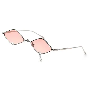 HBK Personalidade Engraçado Óculos de sol Polarizados do sexo Feminino Retro Pingente de Metal Festa Óculos Pequeno Quadro UV400 Óculos