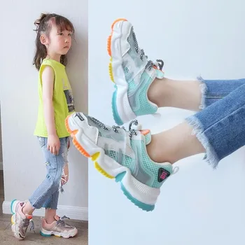 Nova Verão De Crianças Sapatos De Desporto Para As Meninas Tênis Arco-Íris Estudantes De Malha Respirável Crianças Sapatos De Corrida De Meninas Luz Sapatos De Criança