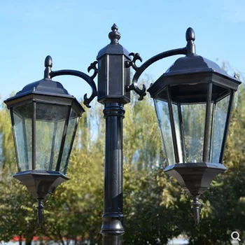 Europeu moderno e minimalista impermeável exterior do jardim de paisagem ilumina a lâmpada de bronze de alumínio duplo luzes E27 lâmpada de iluminação de