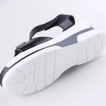 Couro Do Plutônio Das Mulheres Sandálias Sapatos De Plataforma De Senhoras Tênis Branco Sandálias Sapato 2020 Verão Open Toe De Moda De Calçado De Salto Alto