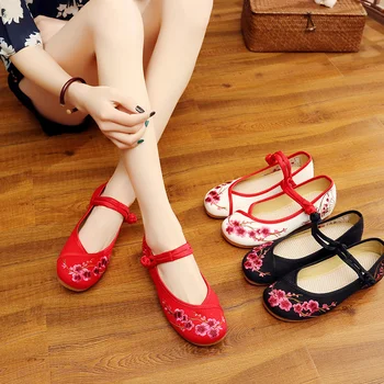 Sapatos de Senhoras Leve Desgaste-Borracha resistente Tela de Bordado de Lona Hanfu Sapatos Casuais Aumento de Sapato, cinto de Fivela Floral