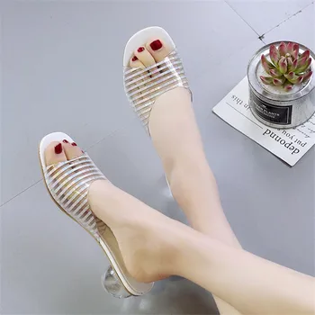 Verão Novo Designer, Chinelos Mulheres Mulas Sapatos da Moda Faixa de dedo do pé Aberto Slides Senhoras Marca Rodada do calcanhar Mulas Chinelos de quarto Feminino