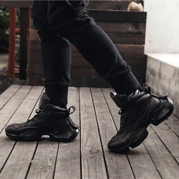 Homens sapatos plataformas de sapatos de couro homens sapatilhas de inverno botas de motocross botas de topo de moda casual tendência de tênis