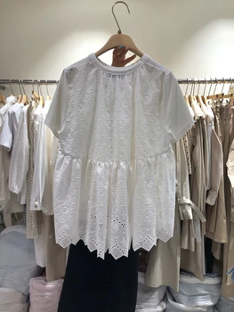 O coreano ocos de renda com retalhos de manga curta t-shirt das mulheres de algodão o-pescoço t-shirt femme modis branca camiseta 2020 verão tops