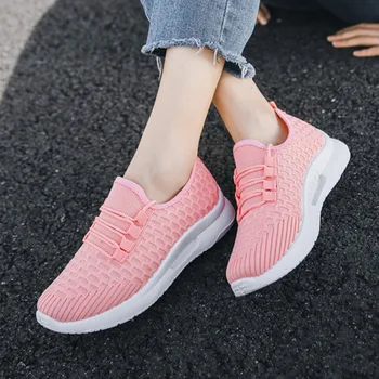 Sapatos femininos 2020 Primavera Calçados Esportivos Mulheres Viagem de Lazer, Leve os Alunos Tênis Macio Inferior de Maré de Calçados Esportivos
