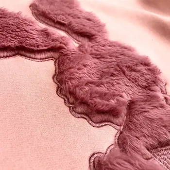 Outono e Inverno Nova Grossas Camisolas de Pelúcia cor-de-Rosa Coelho Punho em forma de Coração Bordado da Gola Mulheres Camisolas