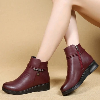Mulher Ankle Boots 2020 Corrente de metal de Moda Cunha botas de plataforma quente luxuoso botas de Inverno para Mulheres antiderrapante Impermeável de inicialização mulheres