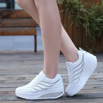 Designer Plataforma Branca Sapatilhas Casuais Sapatos de Mulheres Tenis Feminino Mulheres Cunhas de Calçados Cesta Femme formadores de mulheres