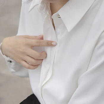 OL Estilo as Mulheres com Camisas Brancas Vire para Baixo de Gola de Blusa Tops Elegante Vestuário Feminino Blusas Single-Breasted Invisiable Camisas de Botão