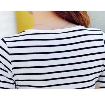 T-Shirt das Mulheres 2020 Mulheres Stripe T-shirt Feminina de Mangas compridas, Decote em V T-Shirt Plus Tamanho 3XL Outono Top Casual Tee Preto Branco