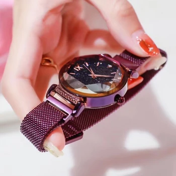 Luxo Rosa Relógio De Ouro Mulheres Relógios Diamond Ladies Céu Estrelado Ímã Relógio Impermeável Relógio De Pulso Feminino Para O Presente Relógio Relógio